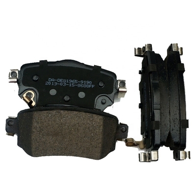Numero di riferimento P14823.02 Pad di freno a disco ceramici a bassa metallo per OE 440603981R 440605889R