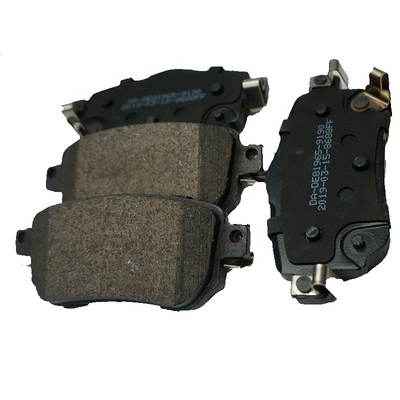 Numero di riferimento P14823.02 Pad di freno a disco ceramici a bassa metallo per OE 440603981R 440605889R
